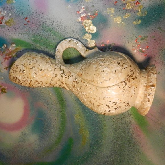 VTG cream gold textured spatter urn vase w handle **read description** - Picture 2 of 14